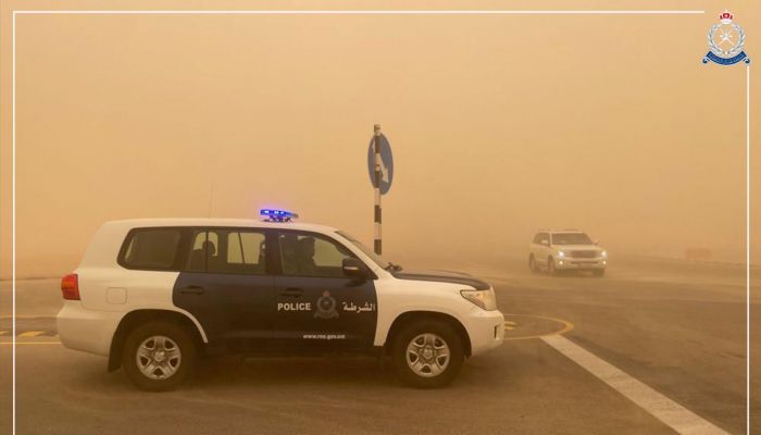 تنبيه من نشاط الرياح وانخفاض مستوى الرؤية