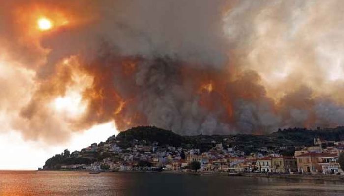 السيطرة الجزئية على حريق بجزيرة ثاسوس السياحية في اليونان