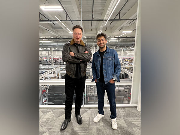 Elon Musk meets his Twitter friend from India, see duo's picture