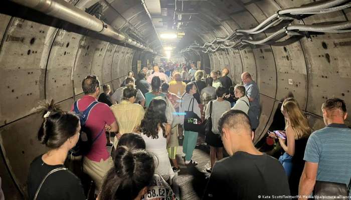 Eurotunnel: Passengers stranded for hours between UK and France