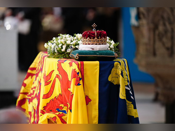 Coffin of Queen Elizabeth II reaches St Giles Cathedral, now lies at rest for tributes