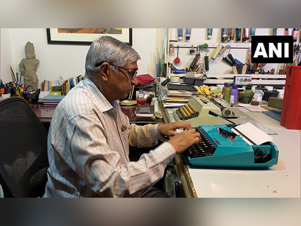 Indian man builds typewriter museum, exhibits over 400 different types of typewriters
