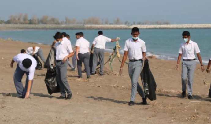Beach cleaning campaign held at South Al Batinah Governorate