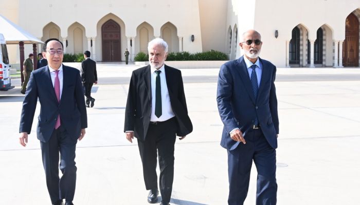 بناء على التكليف السامي.. معالي الشيخ سالم بن مستهيل المعشني يتوجّه إلى اليابان