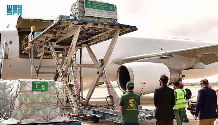4th, 5th Planes of Saudi Relief Air Bridge Arrive in Pakistan to Help Flood Victims