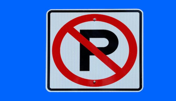 No parking allowed on this road in Muscat for 2 days