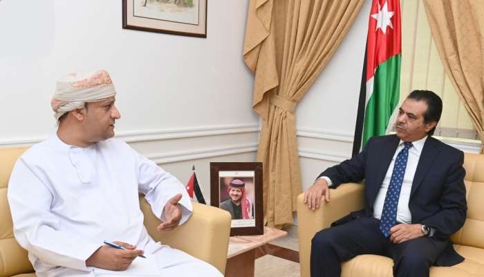 Jordan strives to cement ties with Oman in economic field