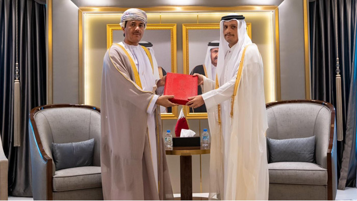 HM sends a message to Emir of Qatar