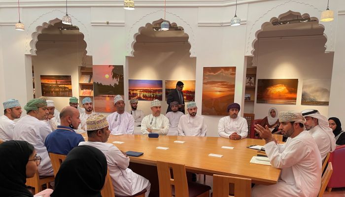 جلسة تجربتي من مركز الزبير لتطوير المؤسسات تناقش طرق استثمار الموارد المتاحة لتطوير المشاريع