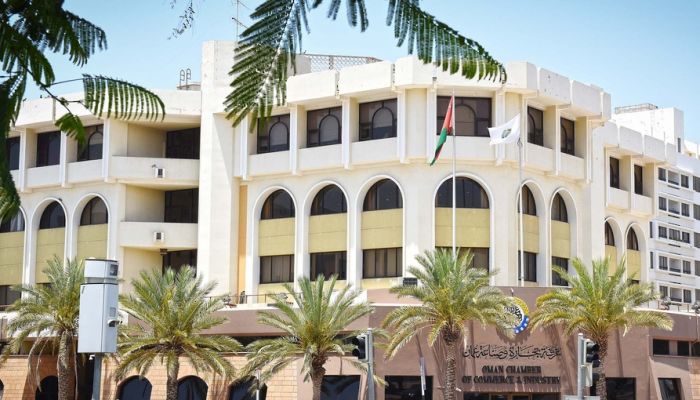 لجنة انتخابات غرفة تجارة وصناعة عُمان تنشر دليلًا للناخب والمترشح