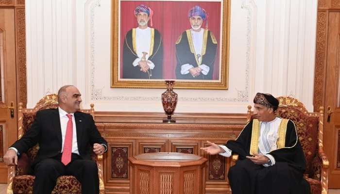 Sayyid Fahd meets Jordanian PM