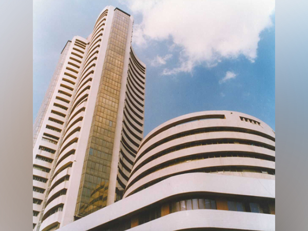 Sensex pares gains, closes 157 points higher; metal, tech stocks rally
