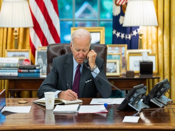Biden pledges advanced air defence systems to Ukraine in phone call with Zelenskyy