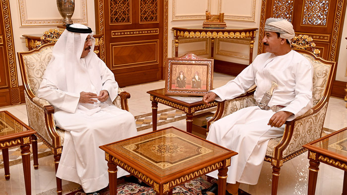 Royal Office Minister receives ambassador of UAE