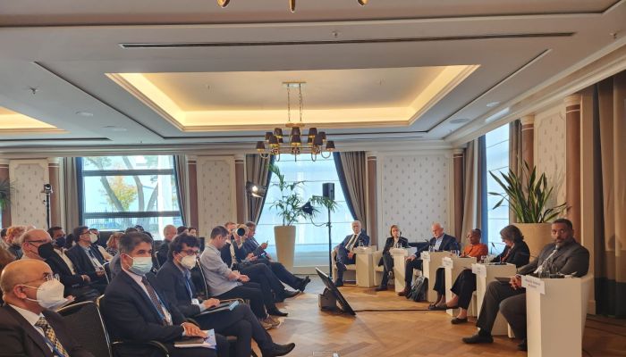 سلطنة عمان بمشاركة سويسرا ومنظمة الصحة تقود مبادرة الصحة من أجل السلام