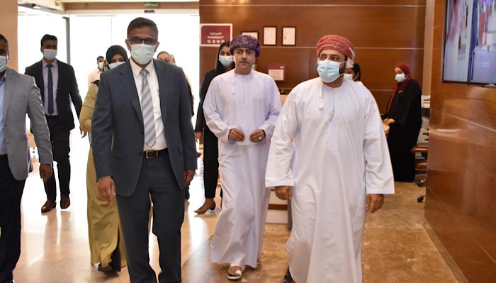 Dr Muhanna Al Maslahi, DG of Private Health Institutions visits Burjeel Hospital