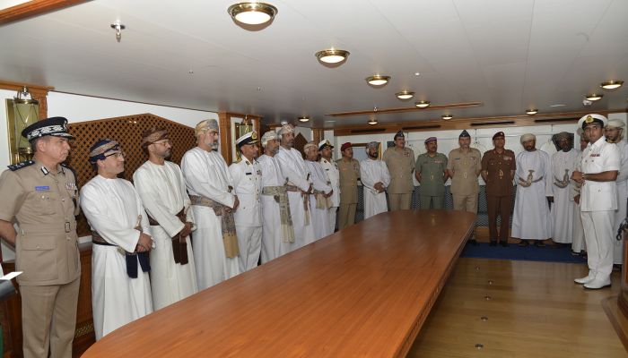 البحرية السلطانية العُمانية تقيم احتفالا رسميا لسفينتها (شباب عُمان الثانية)