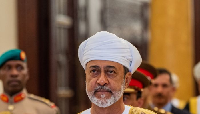 جلالة السلطان يزور مجلس التنمية الاقتصادية البحريني