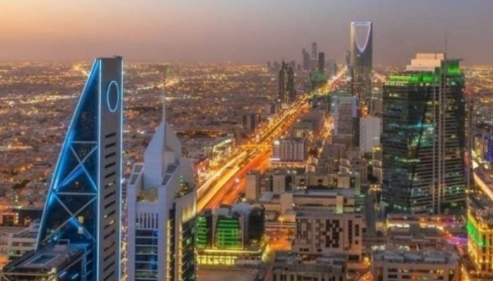 من ضمنها سلطنة عُمان .. السعودية تعلن تأسيس 5 شركات استثمارية إقليمية
