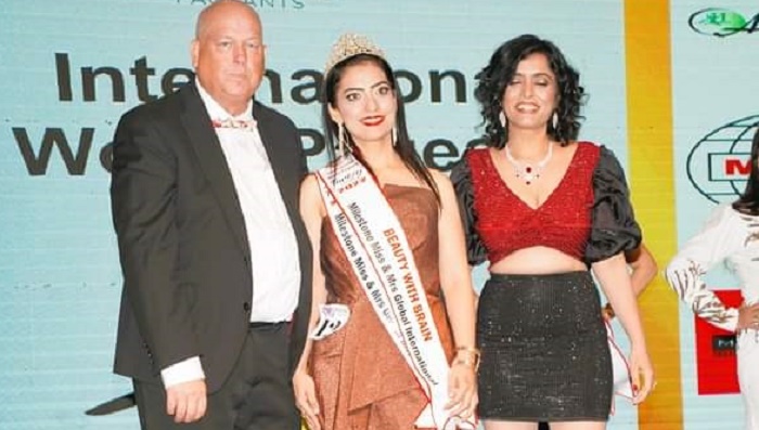 Muscat-based expat wins two international beauty awards