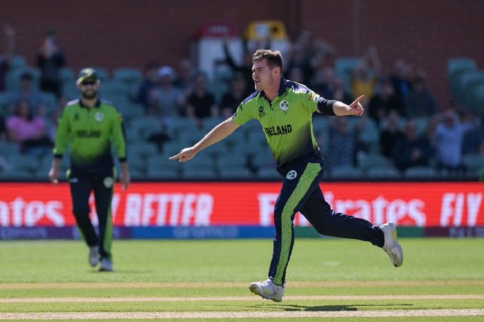 New Zealand hand 35-run defeat to Ireland, become first semifinalists