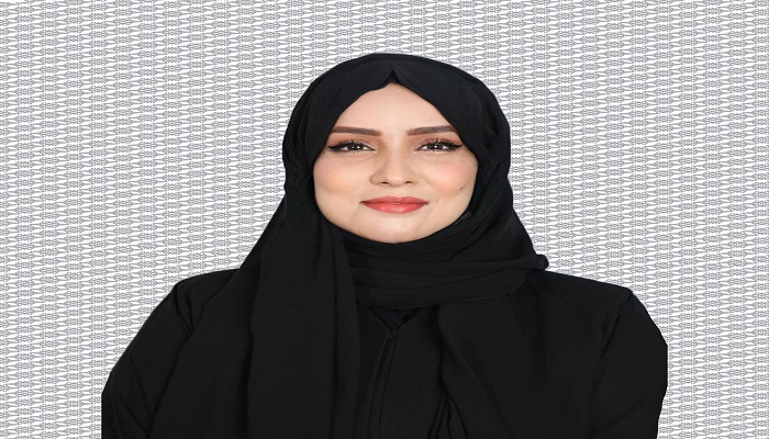 The first Omani woman at the Zubair group level