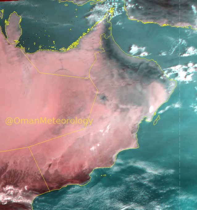 الأرصاد: تكثف السحب على أجزاء من سواحل بحر العرب و بحر عمان