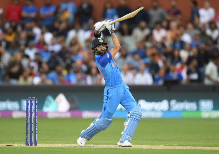 Half-centuries from Pandya, Virat power India to 168/6 against England in semifinal