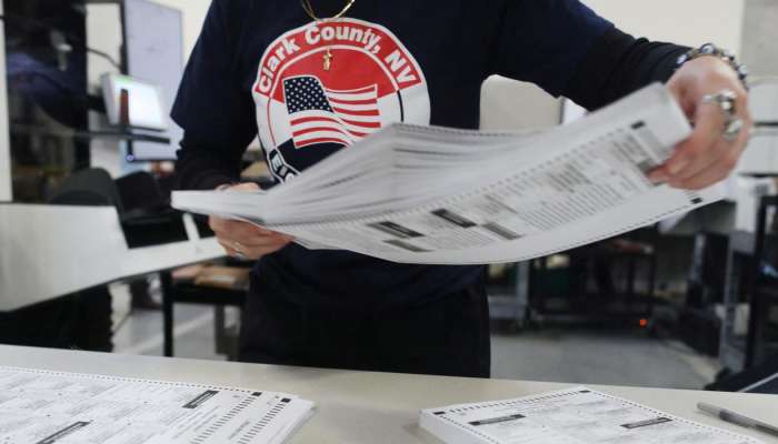 Midterm elections: US likely heads to divided government