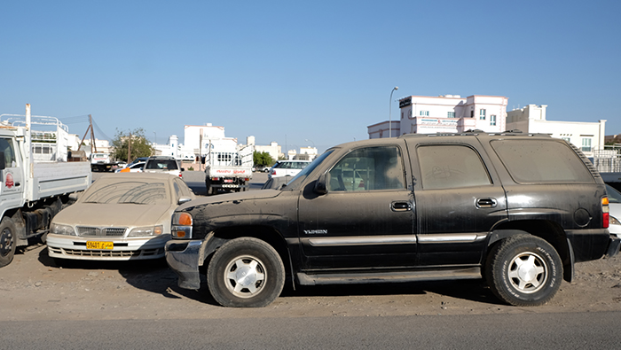Muscat Municipality tows away 291 abandoned vehicles
