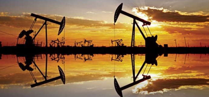 انخفاض  في أسعار النفط العالمية
