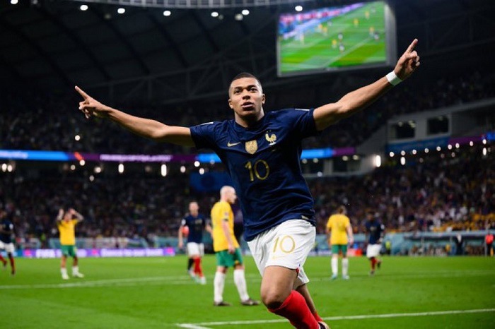 FIFA WC: Giroud, Mbappe help France defeat Australia 4-1 in Group D match