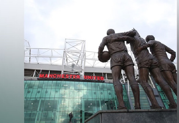 Manchester United is up for sale, owners Glazer family looking for potential buyers