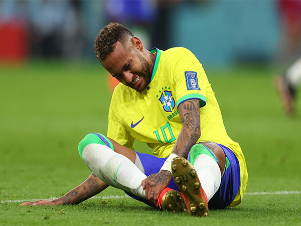 FIFA WC: Brazil wait on Neymar scan after ankle injury in opening clash against Serbia