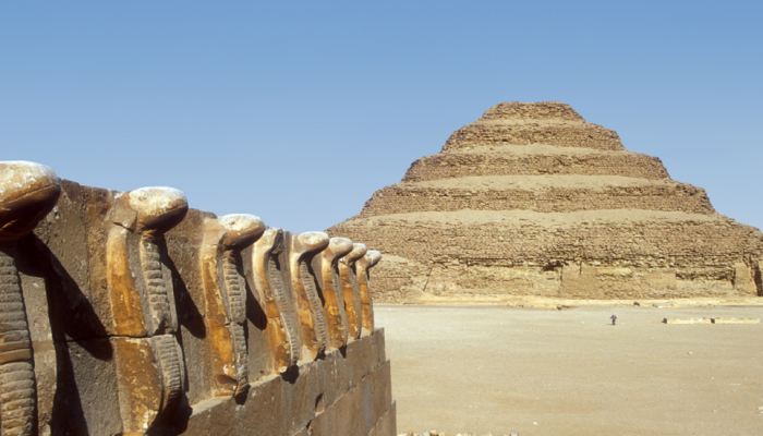 اكتشاف مقابر أثرية في مصر تحتوي على جثث في أفواهها معادن ثمينة