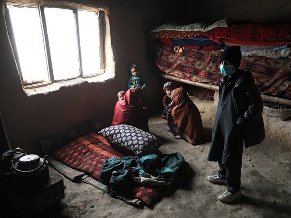 97% Afghan population living below poverty line, under acute food shortage: Survey