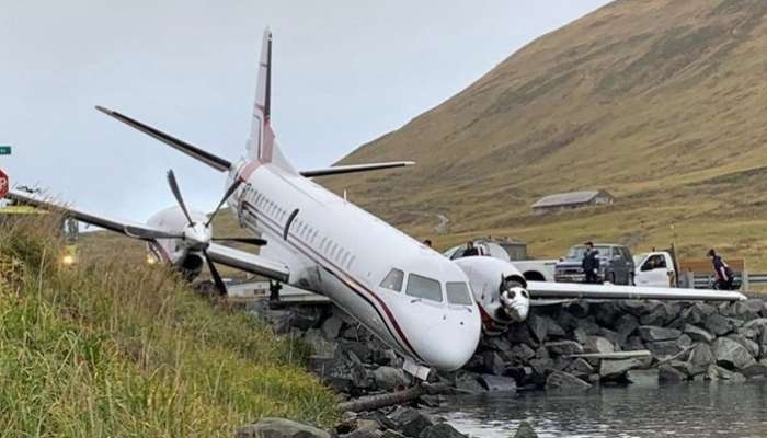 Two killed in US plane crash, one missing