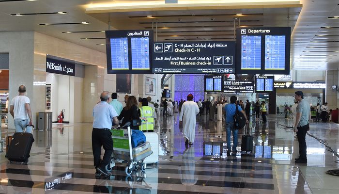 ارتفاع عدد القادمين عبر مطارات سلطنة عُمان