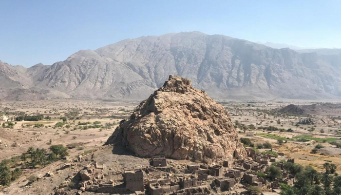 بلدة عُمانية تمتد جذور تاريخها إلى عهود ضاربة في القدم.. اعرف عنها