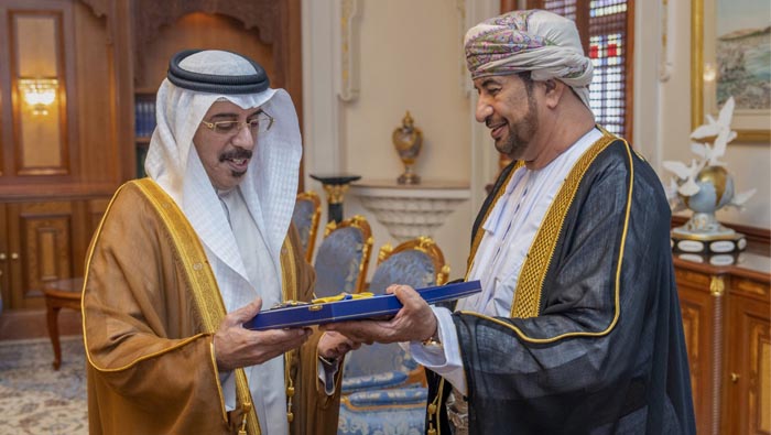 HM confers Al Nuoman Order on UAE ambassador