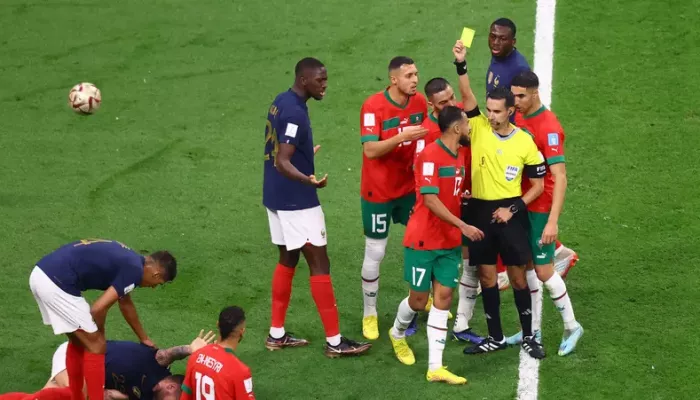 رسميًا.. المنتخب المغربي يحتج على «ظلم» حكم مباراة فرنسا