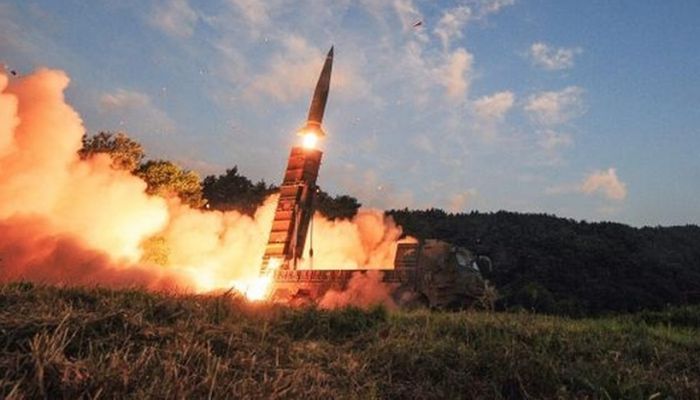 كوريا الشمالية تطلق صاروخًا باليستيًّا تجاه البحر الشرقي