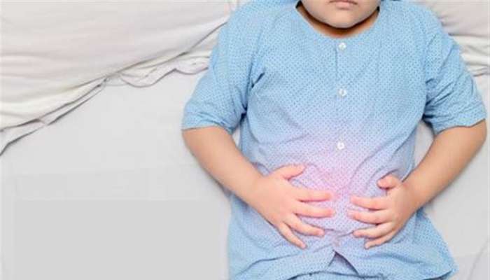 Child’s abdominal pain may be hint of migraine later