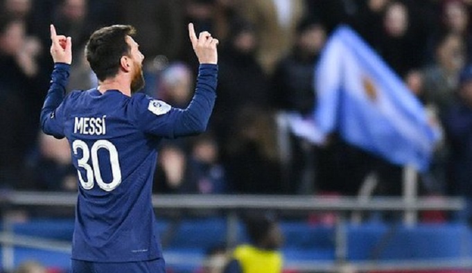 Ligue 1：Messi指导PSG在世界杯胜利后返回时赢得艾格斯