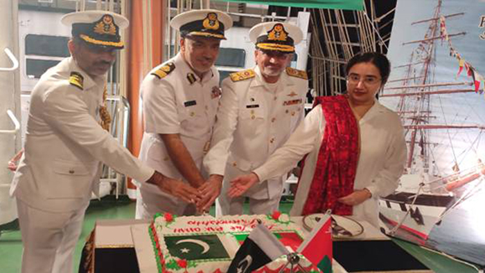 Visit by Pakistan Navy ships to boost relations with Oman