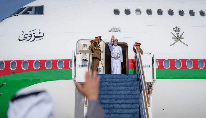 جلالة السلطان يختتم زيارته إلى الإمارات.. ومحمد بن زايد في مقدّمة مودّعيه