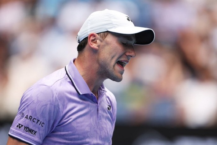 Australian Open: Jenson Brooksby knocks out No. 2 seed Casper Ruud to enter third round