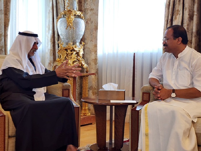 Indian Minister Muraleedharan holds talks on Indian diaspora with UAE ministers in Abu Dhabi