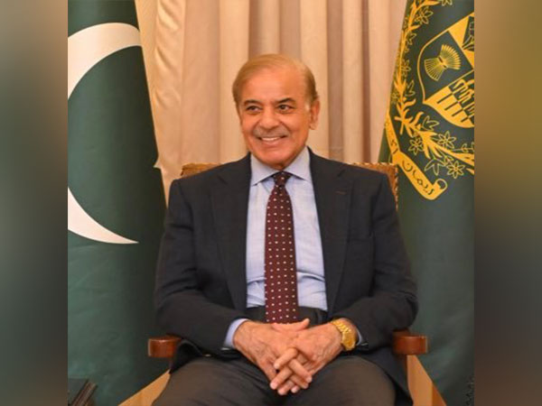 Pakistan PM Shehbaz express his "sincere regrets" over power outage