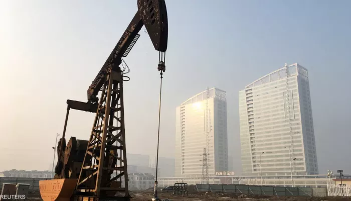 النفط يرتفع بفضل آمال انتعاش الطلب في الصين